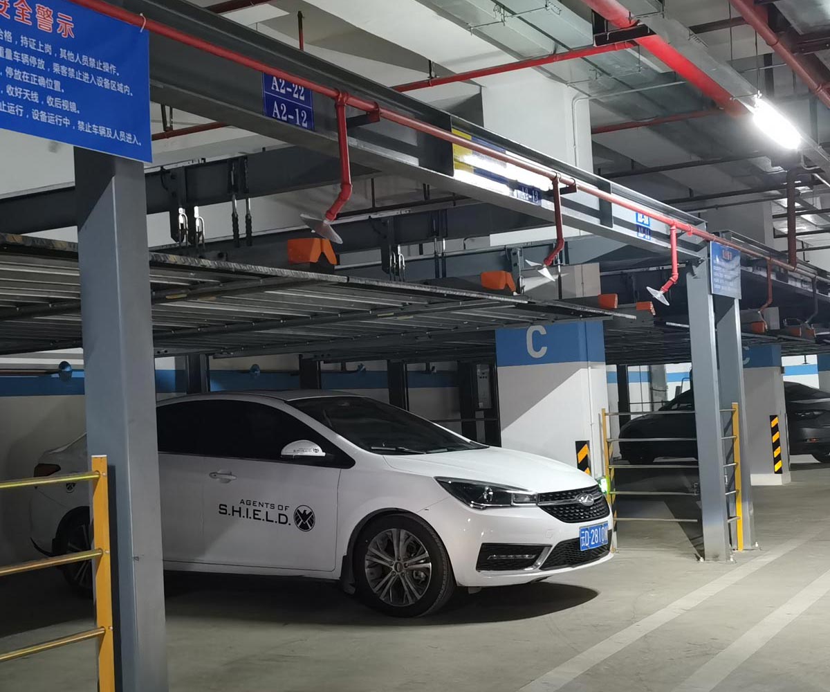 丹寨三層升降橫移機械車位安裝