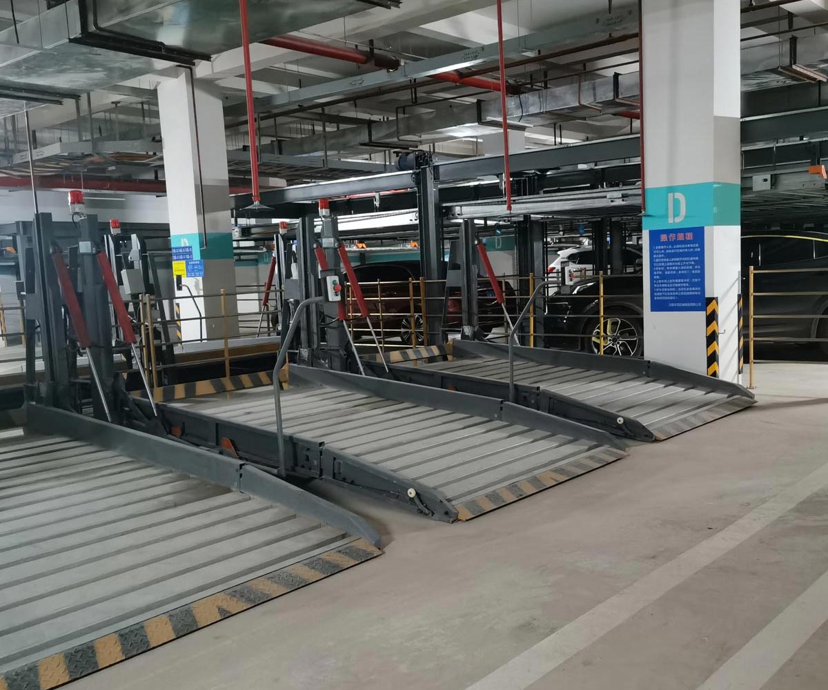 白云2層升降式機械立體停車設備出租