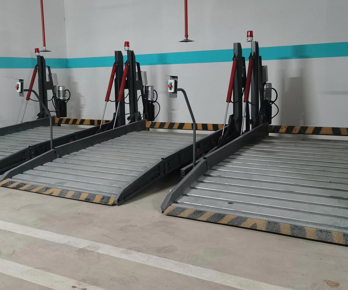兩柱機械式停車位