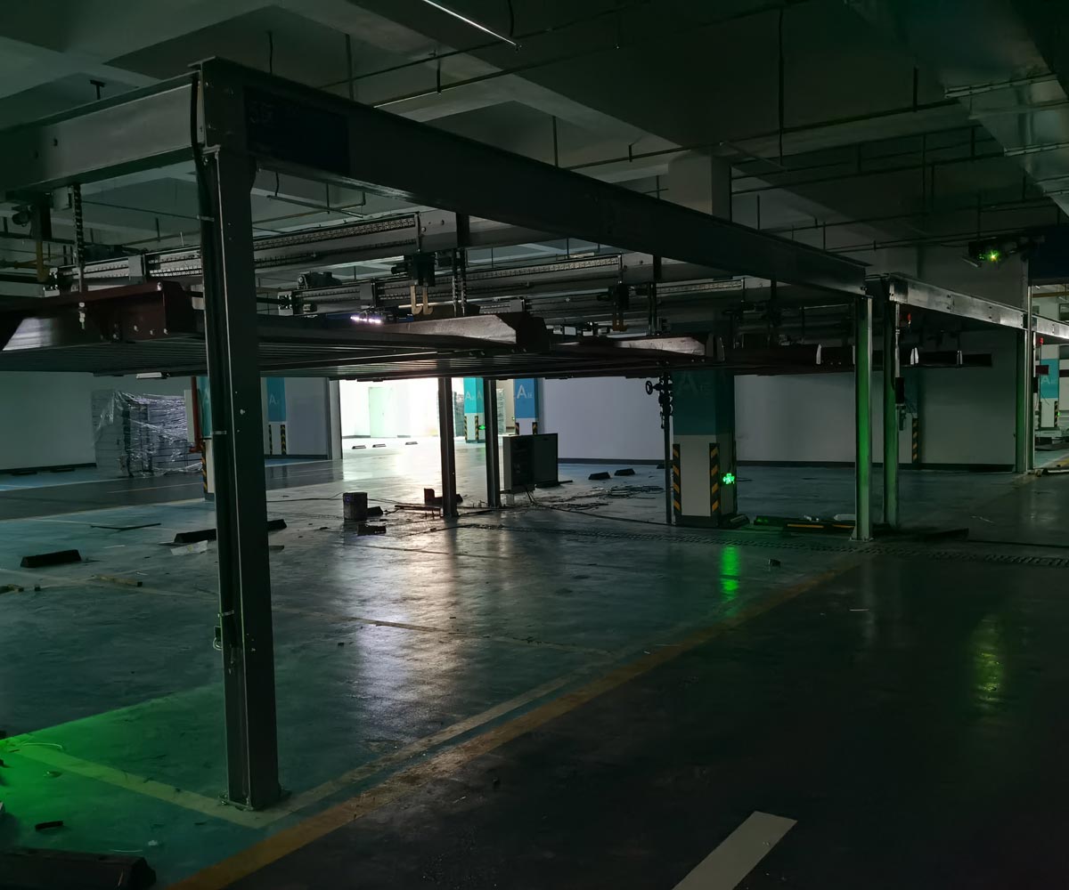 玉屏小區兩柱簡易升降機械式停車位