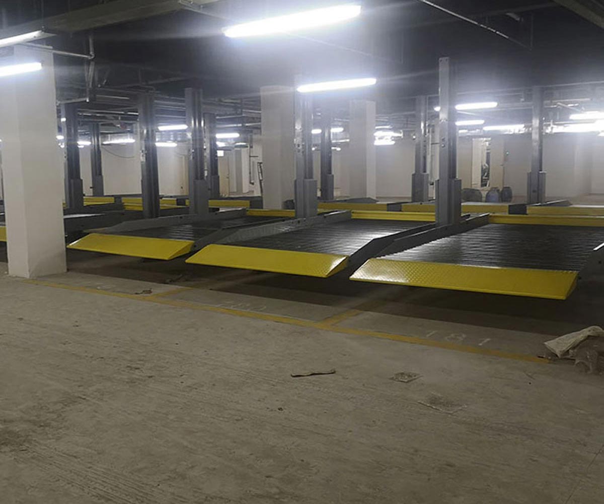 思南講解汽車在立體車庫停車的知識